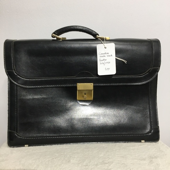 Vintage Other - Vintage Canadian Made Black LEATHER BRIEFCASE